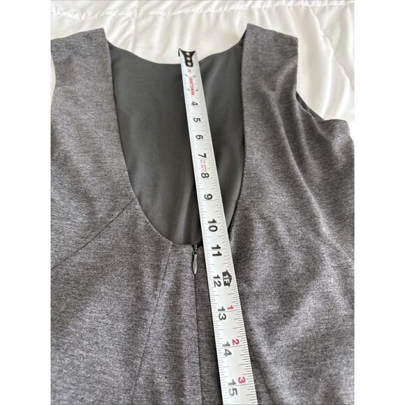 Luna Designer Grey Sheath Dress Sleeveless Low Back Zip Twist Front Lined Sz L - Picture 12 of 12